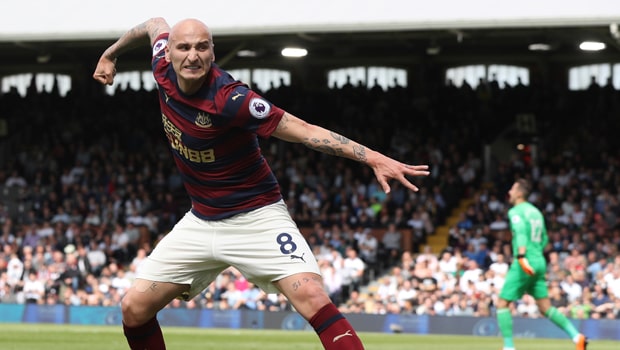 Shelvey yêu cầu Newcastle cho HLV Bruce nhiều quyết định hơn