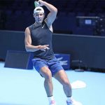 Nadal trị thương bằng phương pháp đặc biệt