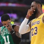 LeBron thừa nhận khó khăn khi mùa giải bóng rổ NBA bị hoãn