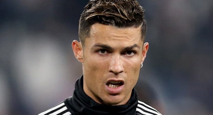 Ronaldo từng từ chối PSG để gia nhập Juventus