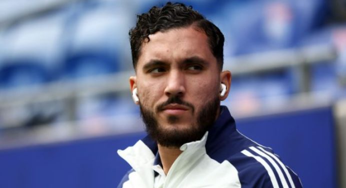 Liverpool khả năng cao sẽ chiêu mộ sao Lyon với giá hời