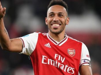 Cha Pierre-Emerick Aubameyang muốn con trai tiếp tục gắn bó với Arsenal