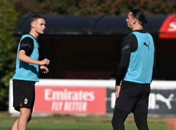 Tiếp bước cha, con trai của Ibrahimovic ký hợp đồng đầu tiên với AC Milan