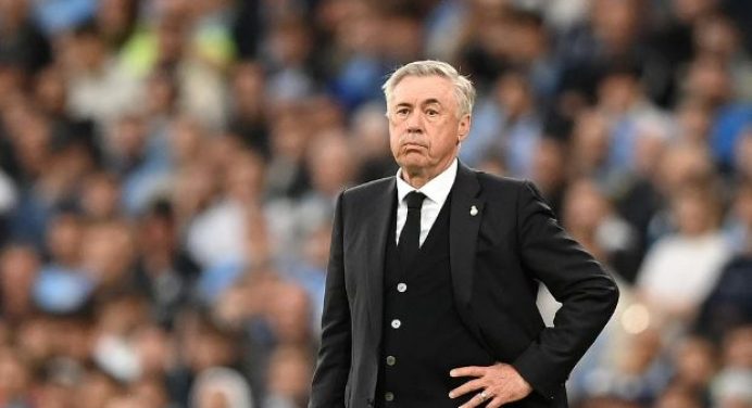 Carlo Ancelotti khẳng định Vinicius sẽ sớm quên QBV 2024