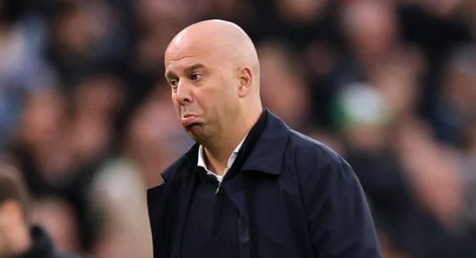 Arne Slot tin rằng Pep Guardiola sẽ sớm đưa Man City quay trở lại