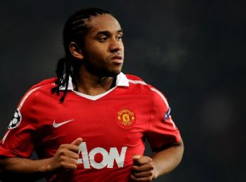 Cựu tiền vệ Man United đối mặt án tù do nợ cấp dưỡng