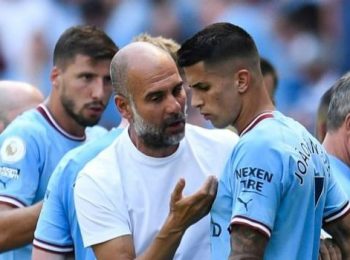 Barça trì hoãn công bố ký hợp đồng với Cancelo