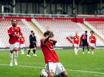 Thần đồng MU lập hat-trick ngay trận ra mắt UEFA Youth League